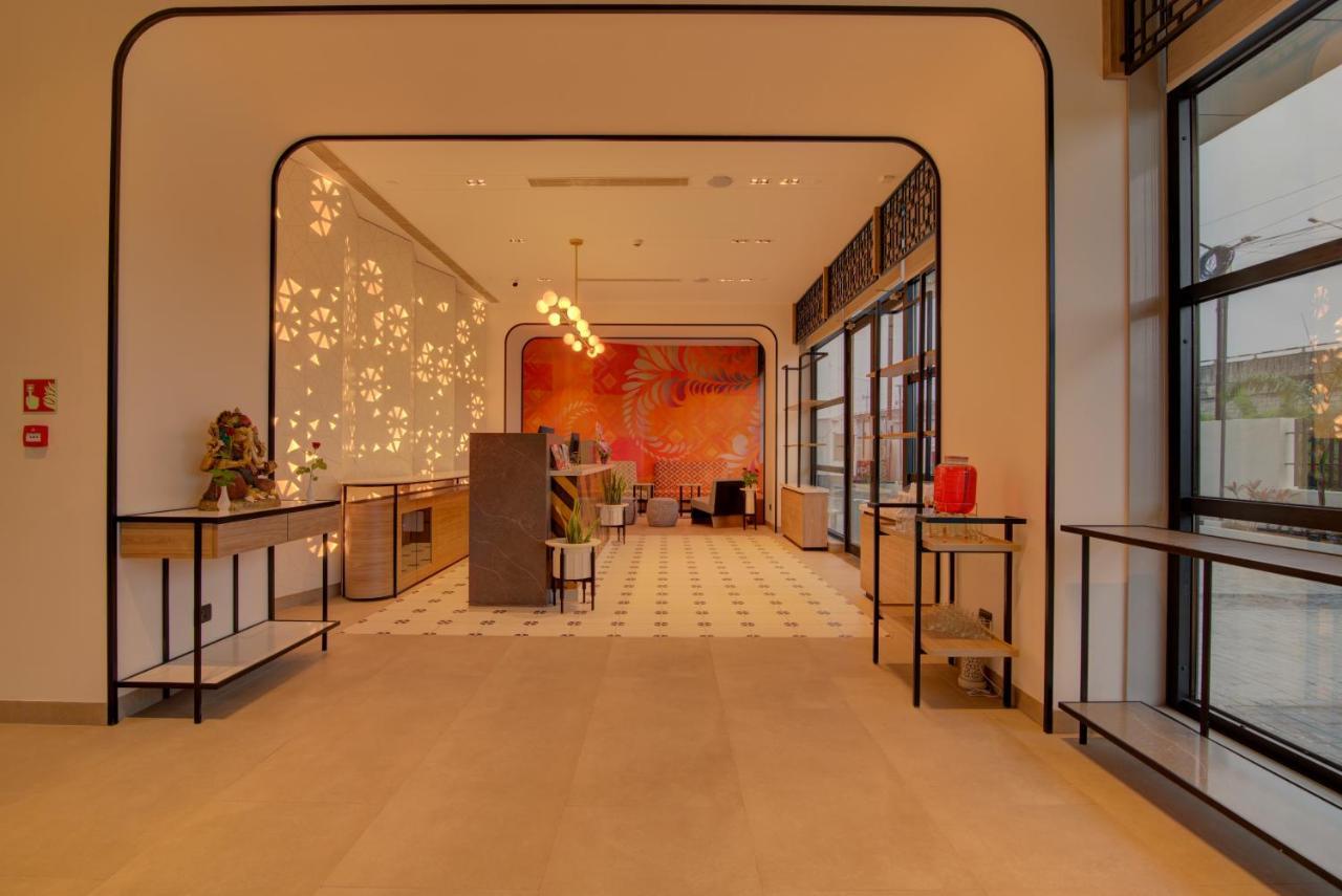 7 Apple Hotel ナーシク エクステリア 写真